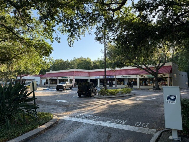 More Photos Of 8525-8549 Gunn Hwy, Odessa Unknown For Lease