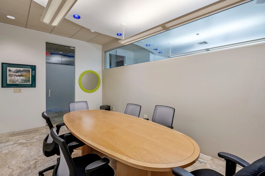 More Photos Of 10930 N Tatum Blvd, Phoenix Medical For Sale