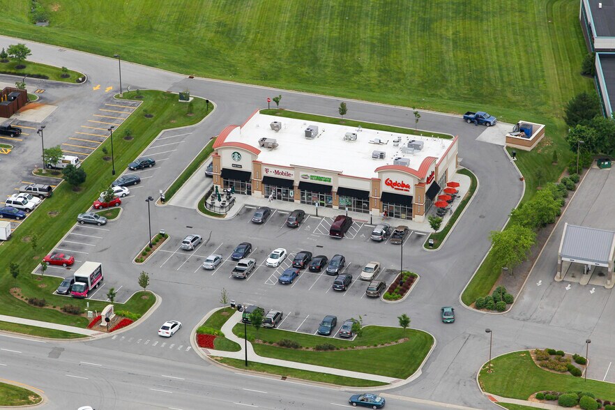 More Photos Of 1831 Blankenbaker Pky, Louisville Freestanding For Lease