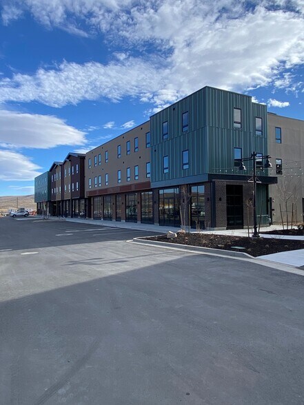 More Photos Of Kearns Blvd, Park City Storefront Retail Office For Lease