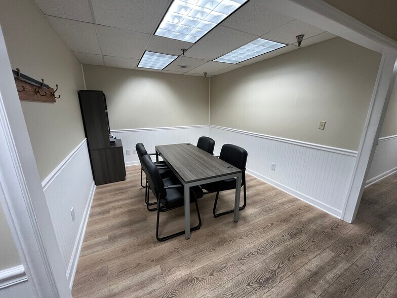 More Photos Of 1927 Baker Rd, High Point Warehouse For Sale