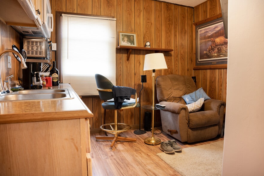 More Photos Of 754 N State St, Orem Freestanding For Sale