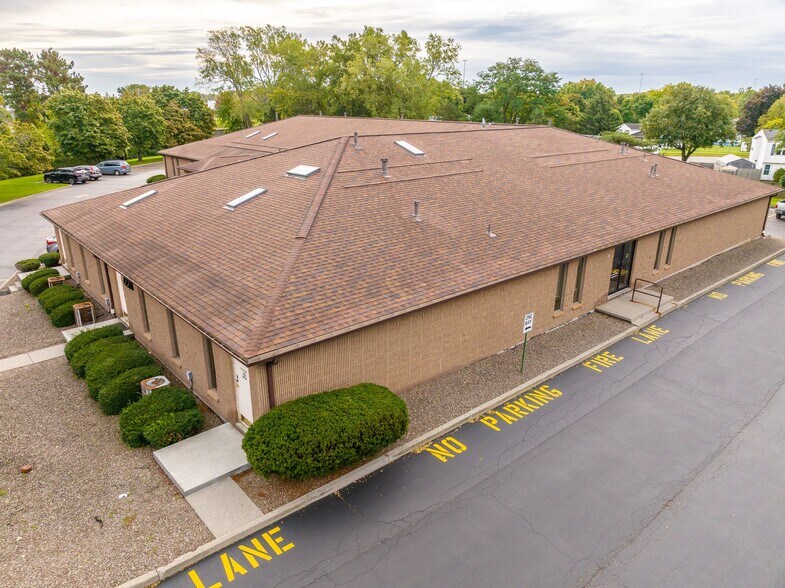 More Photos Of 2211 Lyell Ave, Rochester Medical For Lease