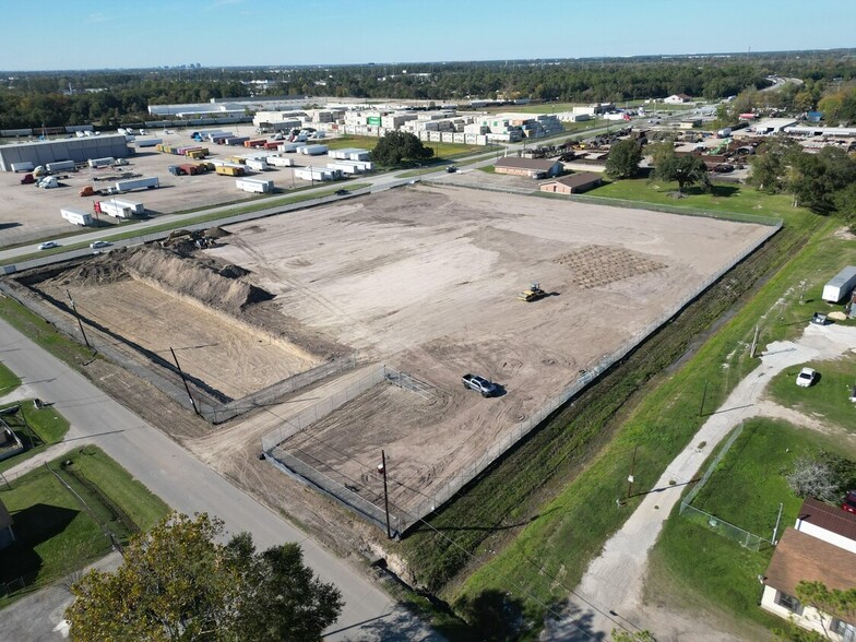 Primary Photo Of 11930 Homestead Rd, Houston Warehouse For Lease