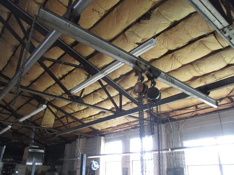 More Photos Of 305 Hardinsburg Road, Cecilia Warehouse For Sale