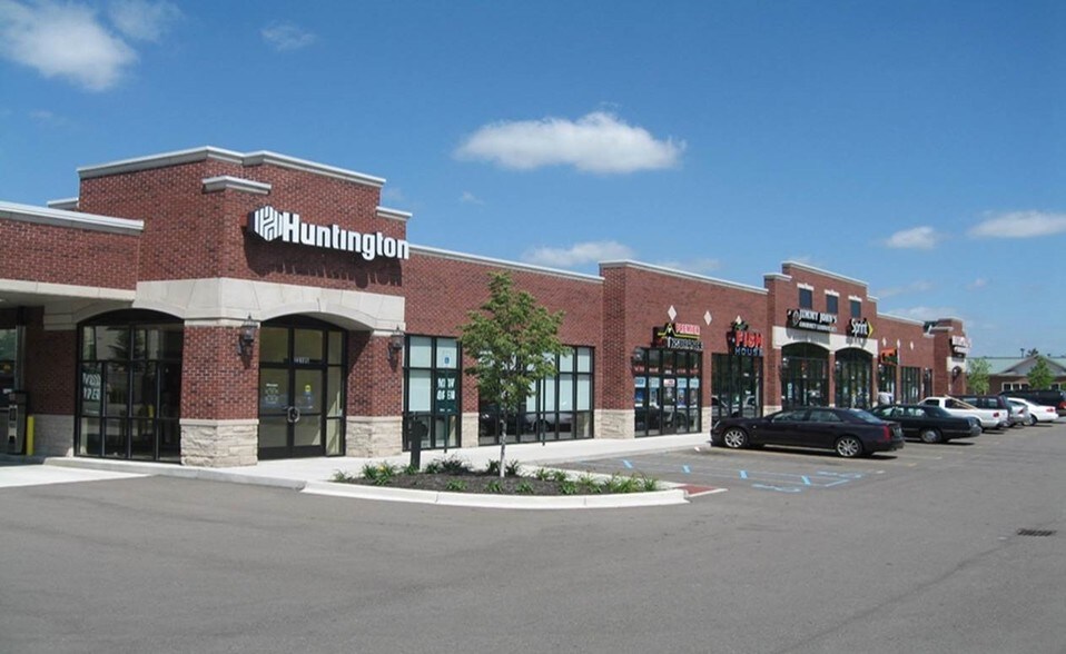 More Photos Of 23195 Greenfield Rd, Southfield Unknown For Lease