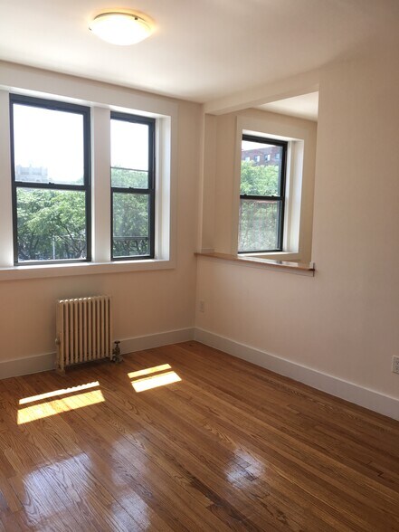 More Photos Of 6 E Sidney Ave, Mount Vernon Apartments For Sale