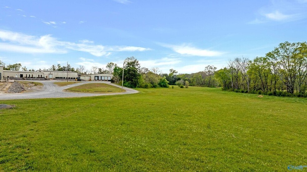 More Photos Of 1800 Airport Rd W, Fort Payne Industrial For Sale