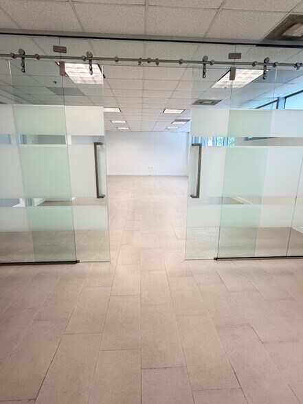 More Photos Of 150 SE 2nd Ave, Miami Office Residential For Sale