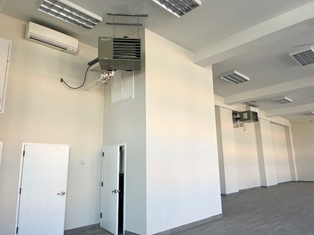 More Photos Of 405-407 Gates Ave, Brooklyn Loft Creative Space For Lease