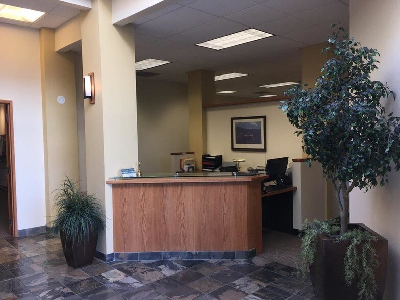 More Photos Of 8129 Lake Ballinger Way, Edmonds General Retail For Lease