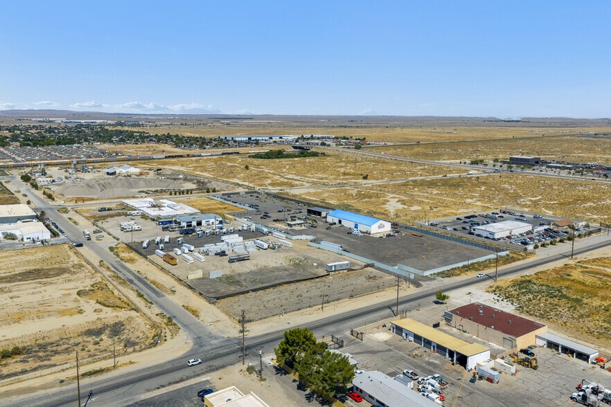 More Photos Of 45761 Division St, Lancaster Warehouse For Sale