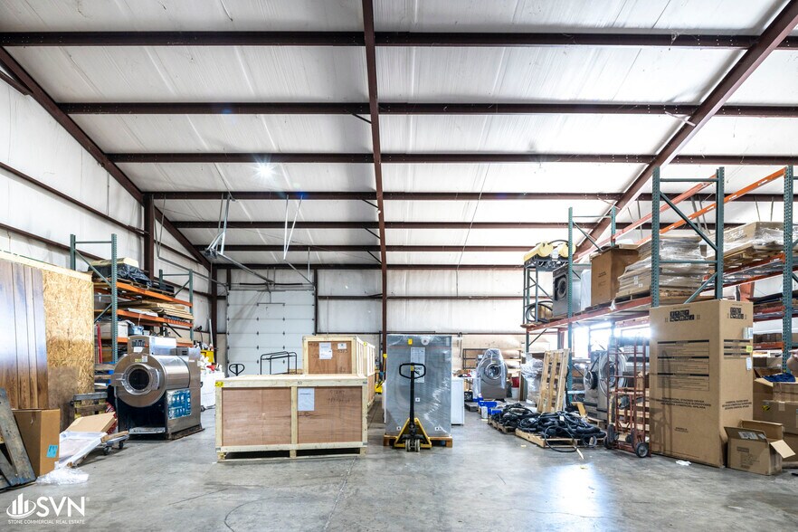 More Photos Of 129 Fieldview Dr, Versailles Warehouse For Sale