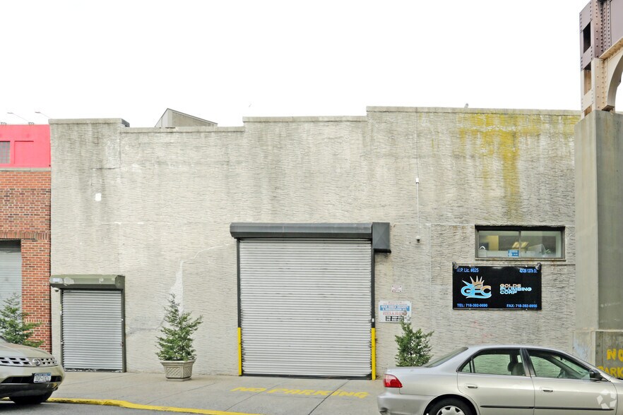More Photos Of 42-23-42-29 12th St, Long Island City Warehouse For Sale