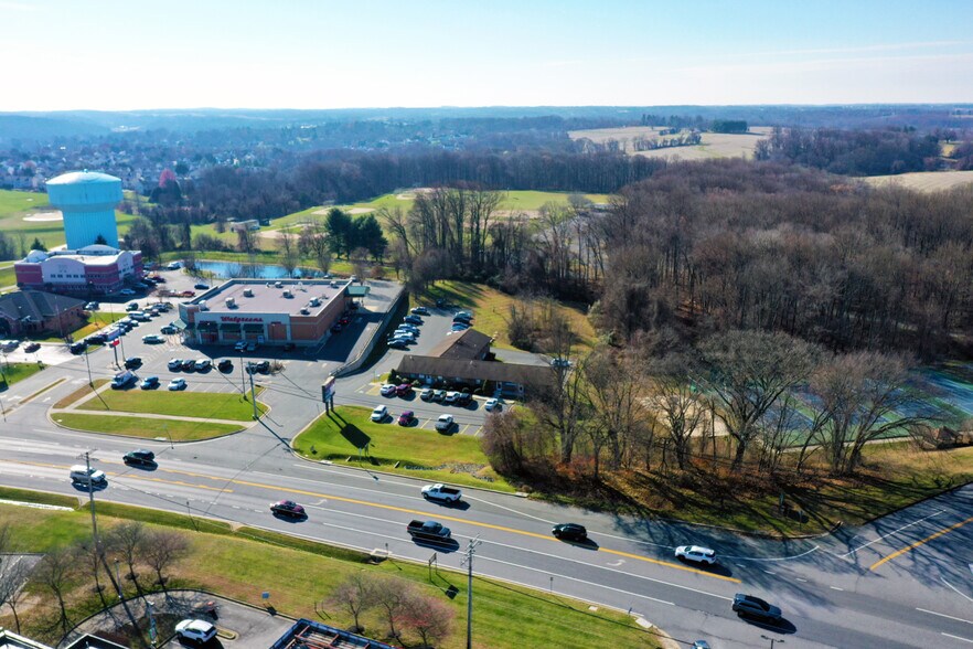 More Photos Of 2018 Rock Spring Rd, Forest Hill Office For Sale