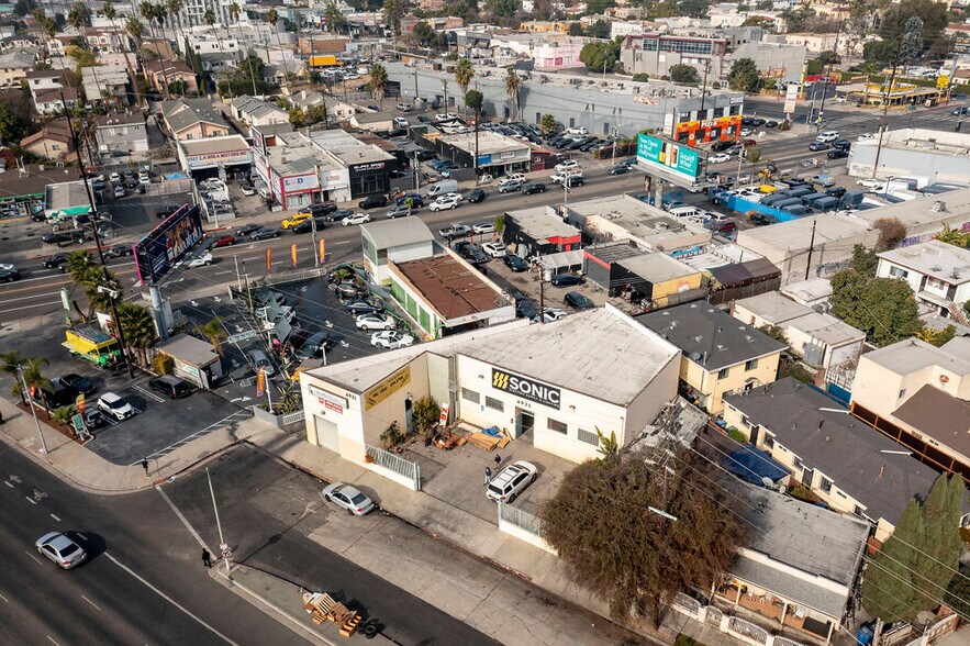More Photos Of 4931 Venice Blvd, Los Angeles Storefront For Lease