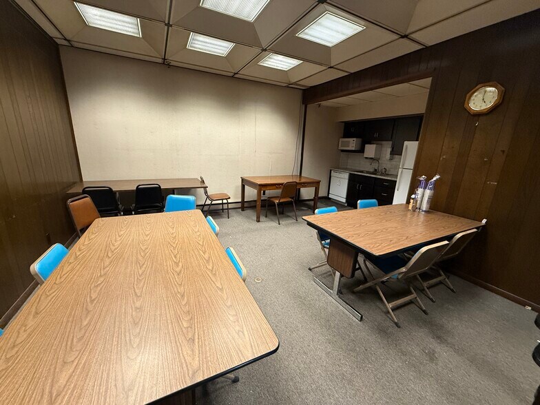 More Photos Of 917 Webster St, Dayton Warehouse For Sale