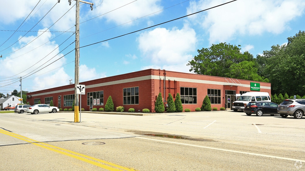 More Photos Of 3347 W 12th St, Erie Office For Lease