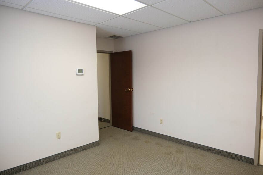 More Photos Of 4085 Seneca St, West Seneca Medical For Lease