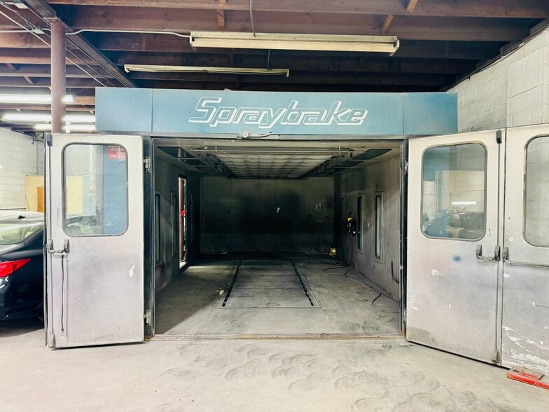 More Photos Of 6226 Belair Rd, Baltimore Auto Repair For Sale