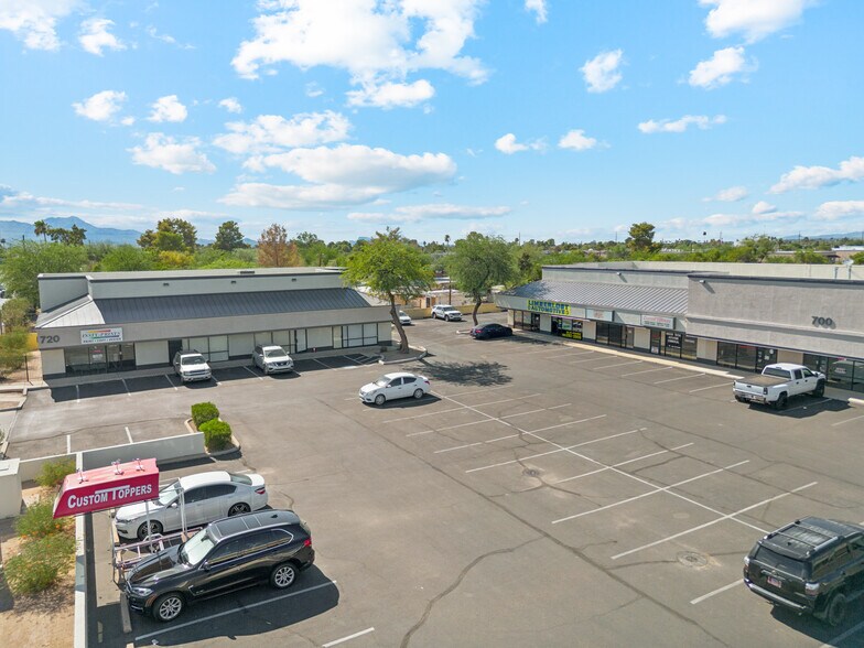 More Photos Of 680-720 W Prince Rd, Tucson Unknown For Lease