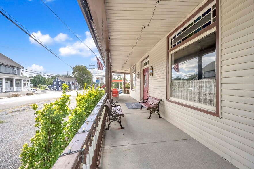 More Photos Of 5881 Sullivan Trl, Nazareth General Retail For Sale