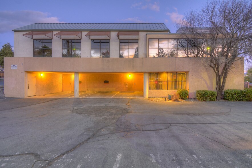 More Photos Of 499 W Plumb Ln, Reno Office For Sale