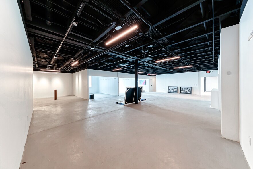 More Photos Of 235 W Brooks Ave, North Las Vegas Warehouse For Sale