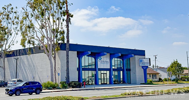 More Photos Of 2211 N Bellflower Blvd, Long Beach Freestanding For Sale