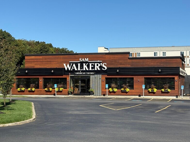 More Photos Of 23 Rainin Rd, Woburn Distribution For Lease