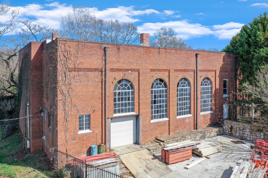 More Photos Of 4975 Little Mill Rd, Buford Warehouse For Sale