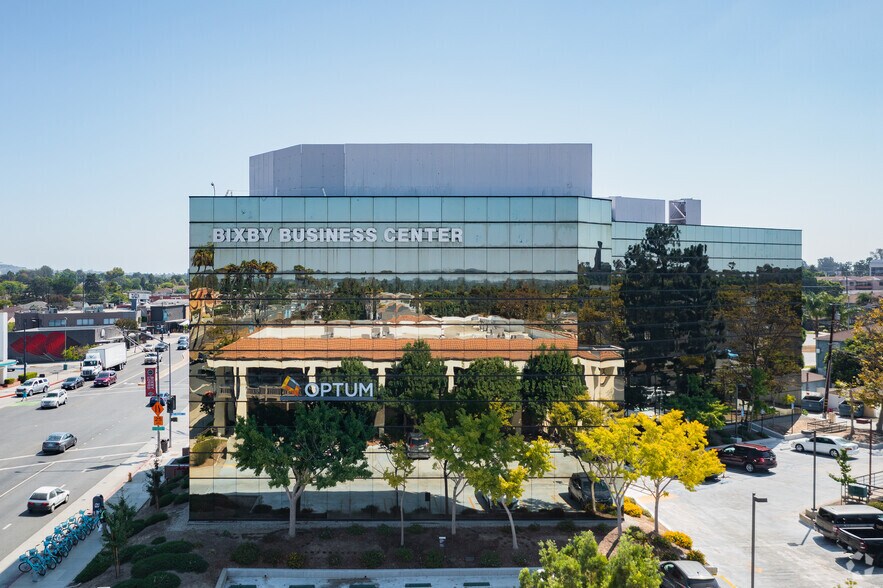 More Photos Of 4401 N Atlantic Ave, Long Beach Office For Lease