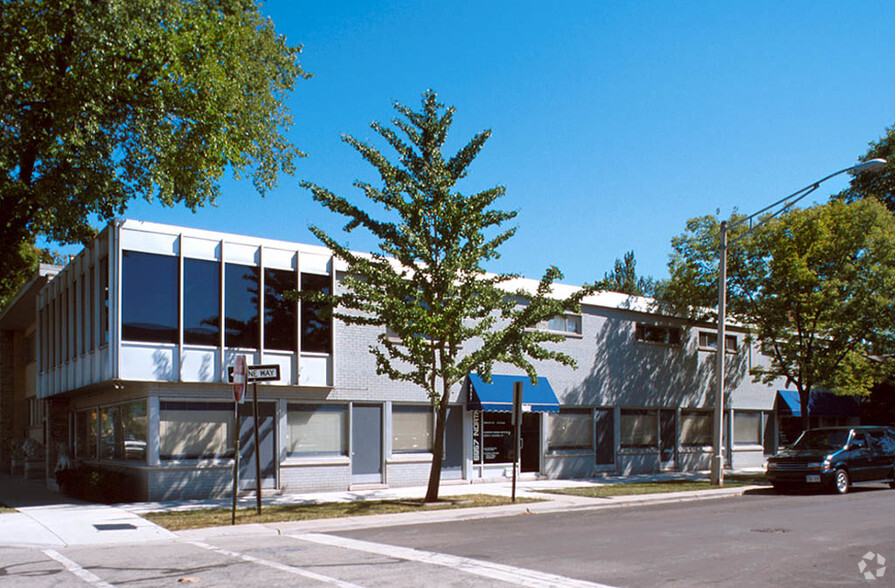 Primary Photo Of 6957-1246 North Ave, Oak Park Office For Lease