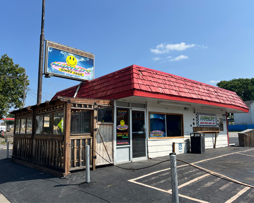 Primary Photo Of 1337 Admiral Blvd, Kansas City Fast Food For Sale