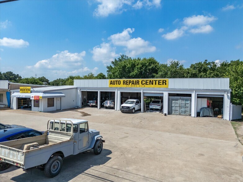 More Photos Of 416 E Mansfield Hwy, Kennedale Flex For Sale