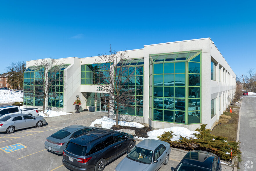 Primary Photo Of 275 Renfrew Dr, Markham Office For Sale