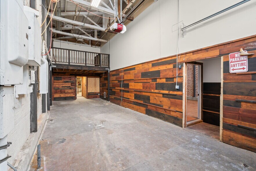 More Photos Of 865 Post St, San Francisco Storefront For Lease