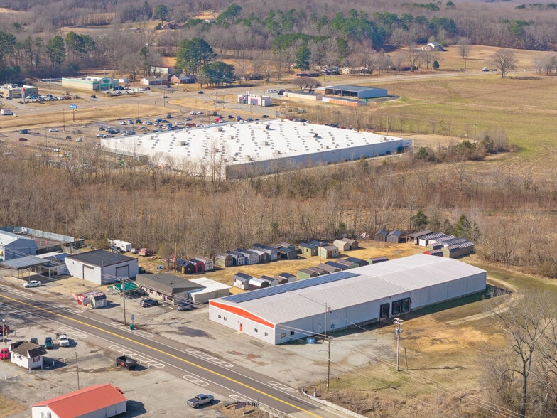 More Photos Of 19225 Main St W, Huntingdon General Retail For Sale