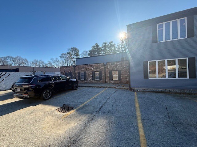 More Photos Of 40 Mathewson Dr, Weymouth Warehouse For Sale