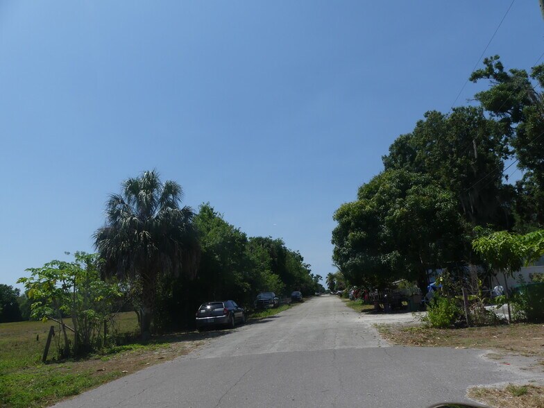 More Photos Of 3307 36th Ave, Okeechobee Manufactured Housing Mobile Home Park For Sale