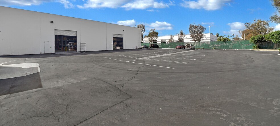 More Photos Of 2805 Barranca Pky, Irvine Warehouse For Lease