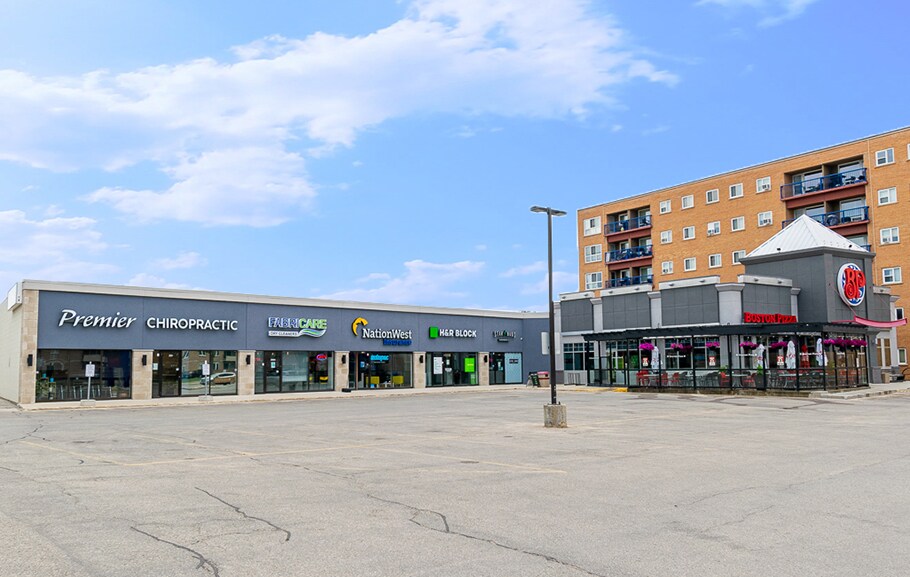 More Photos Of 2517-2525 Portage Ave, Winnipeg General Retail For Lease