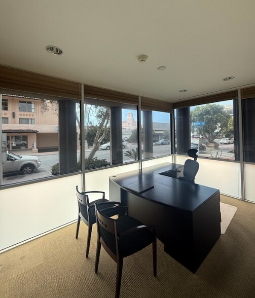 More Photos Of 7917 Ivanhoe Ave, La Jolla Office For Lease