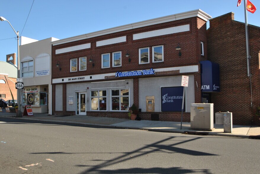 More Photos Of 201 Main St, Toms River Office For Lease