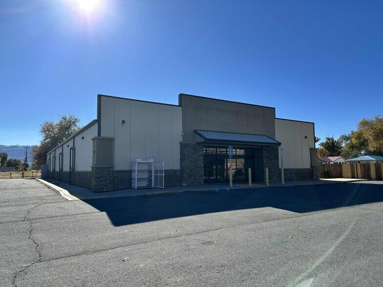 Primary Photo Of 2450 Main St, Susanville General Retail For Lease