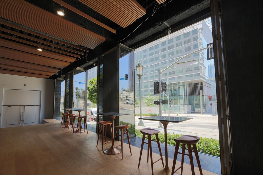 More Photos Of 915 Wilshire Blvd, Los Angeles Office For Lease