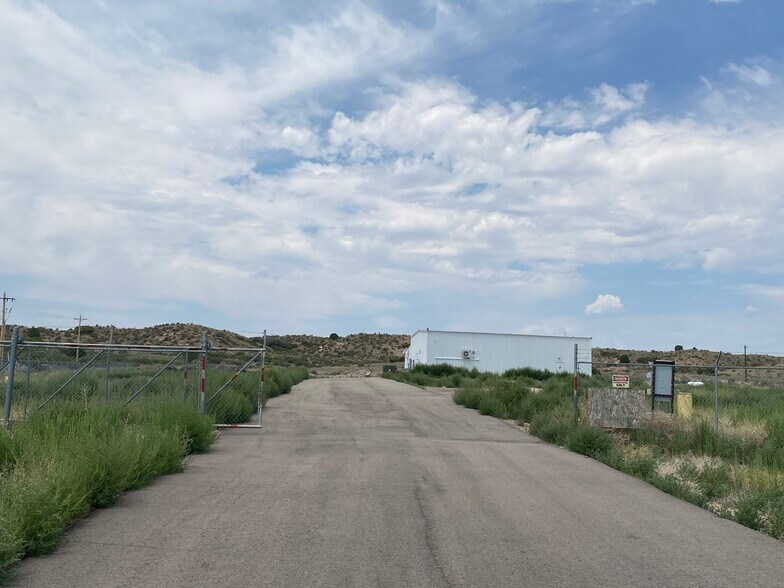 More Photos Of 4827 N Interstate 25, Pueblo Truck Terminal For Sale