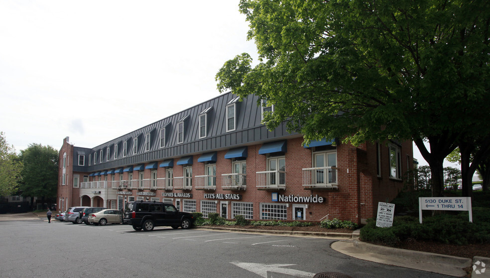 Primary Photo Of 50 S Pickett St, Alexandria Medical For Lease