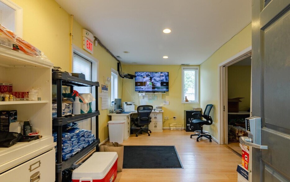 More Photos Of 29328 Matthewstown Rd, Easton Carwash For Sale