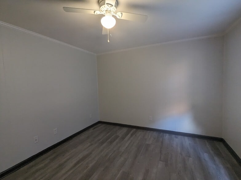 More Photos Of 804 Meadow Ridge Ct, Winston-Salem Apartments For Sale